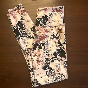 Balance Collection Floral Leggings